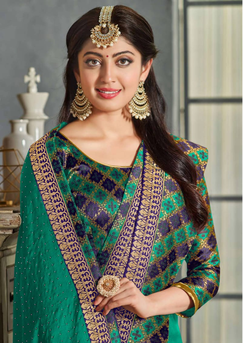 Pratiba Subash Kanjivaram Silk Saree - green